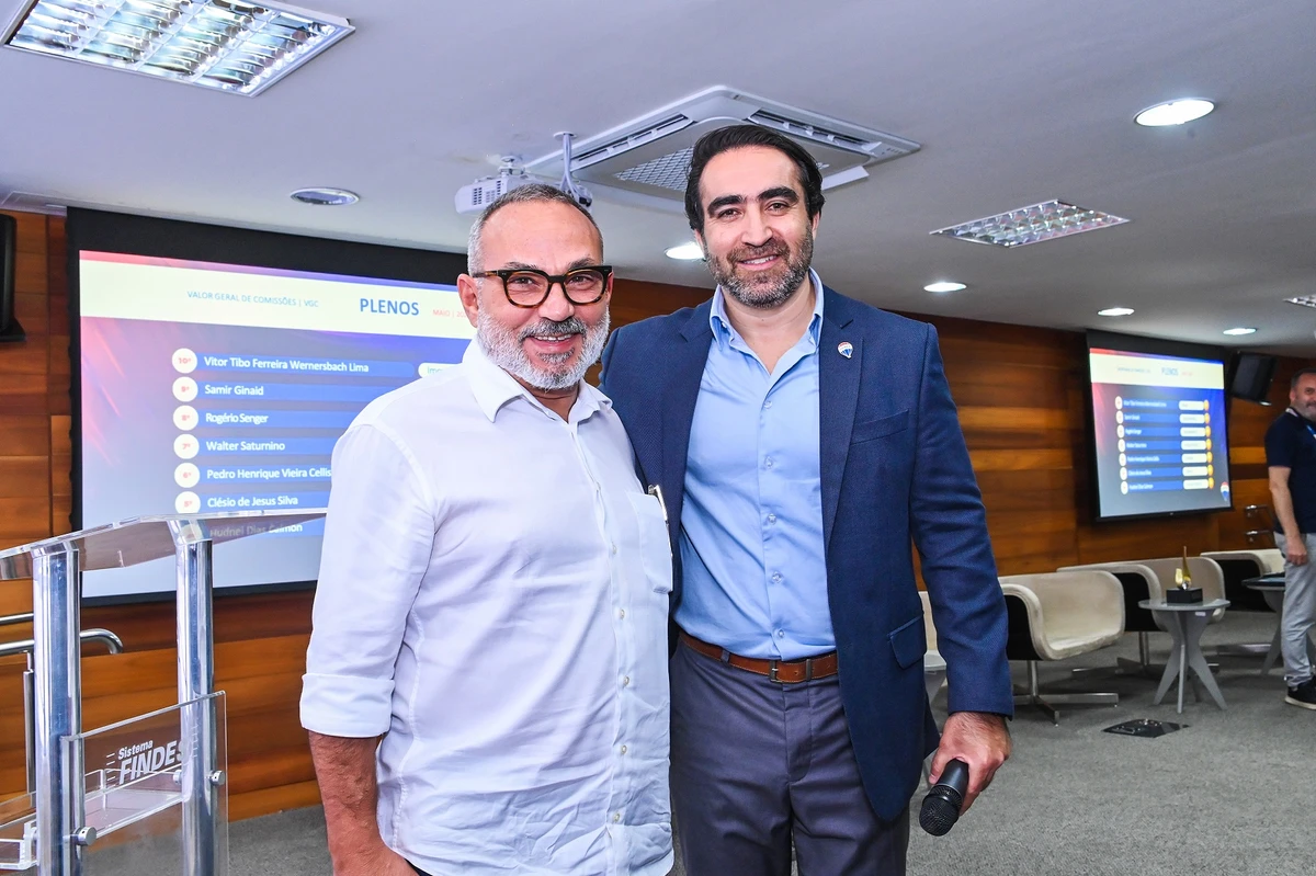 O presidente da Ademi-ES, Alexandre Schubert e o sócio da Máster Franquia Regional RE/MAX Espirito Santo, Eduardo Ambrósio