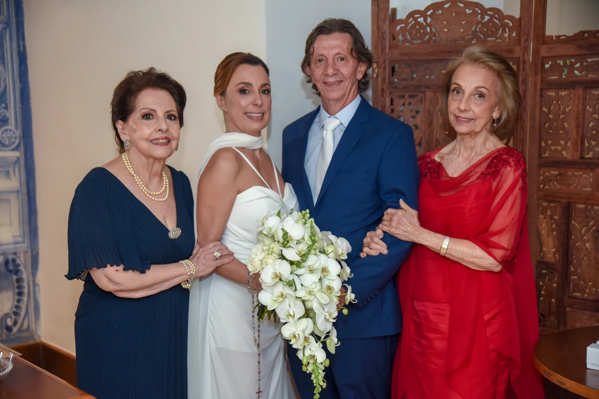 Tia Zirinha Magalhães, Ana Paula Nascif e Luiz Fernando Magalhães  e Célia Nascif