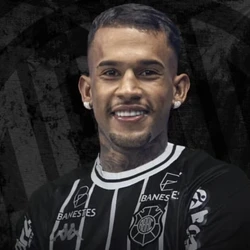 Jogador foi revelado pelo Atlético Tubarão e tem passagem pela base do Fluminense