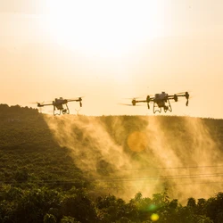 Em 2021, quando o Ministério da Agricultura regulamentou o uso dos equipamentos não tripulados, eram 3 mil unidades, hoje, são mais de 35 mil em todo o Brasil