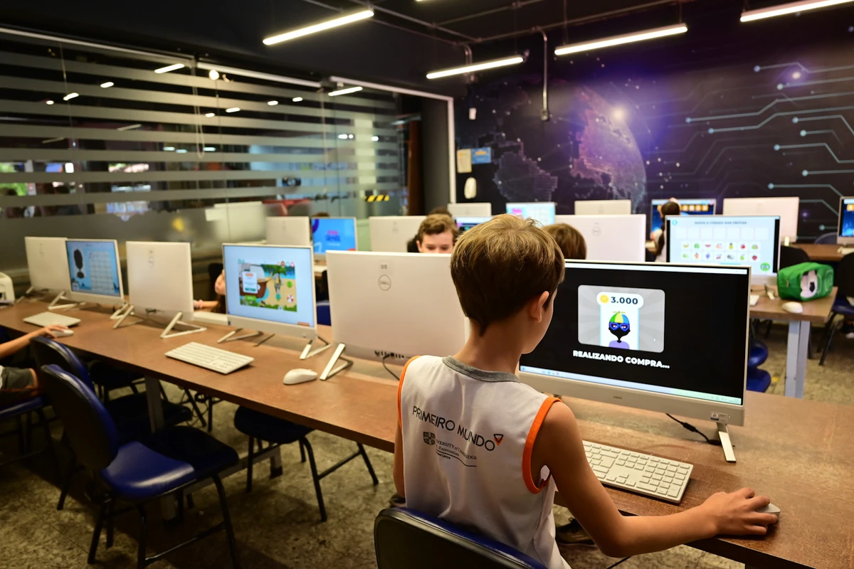 O Centro Educacional Primeiro Mundo também prioriza 