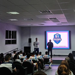 Com times formados por talentos locais e nomes experientes, Instituto CVC busca vaga na Superliga B nas duas frentes