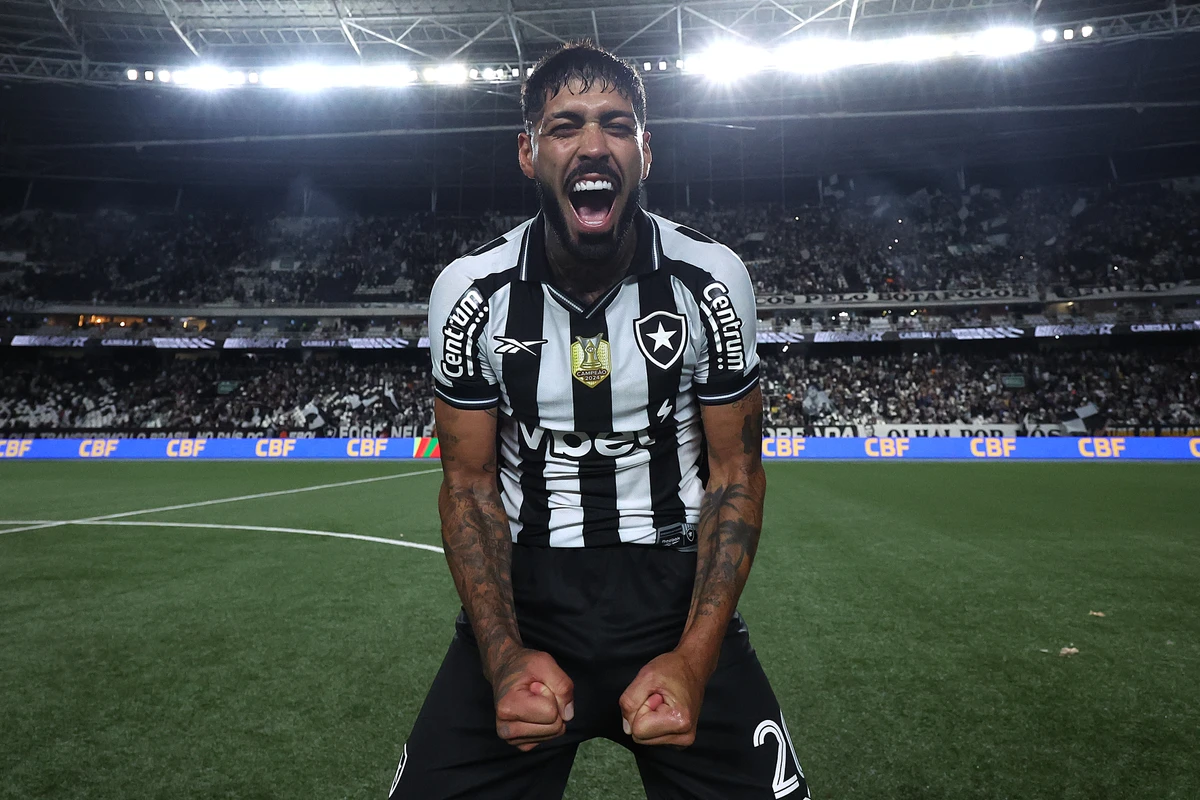 Barboza marcou o segundo gol do Botafogo sobre o Bragantino