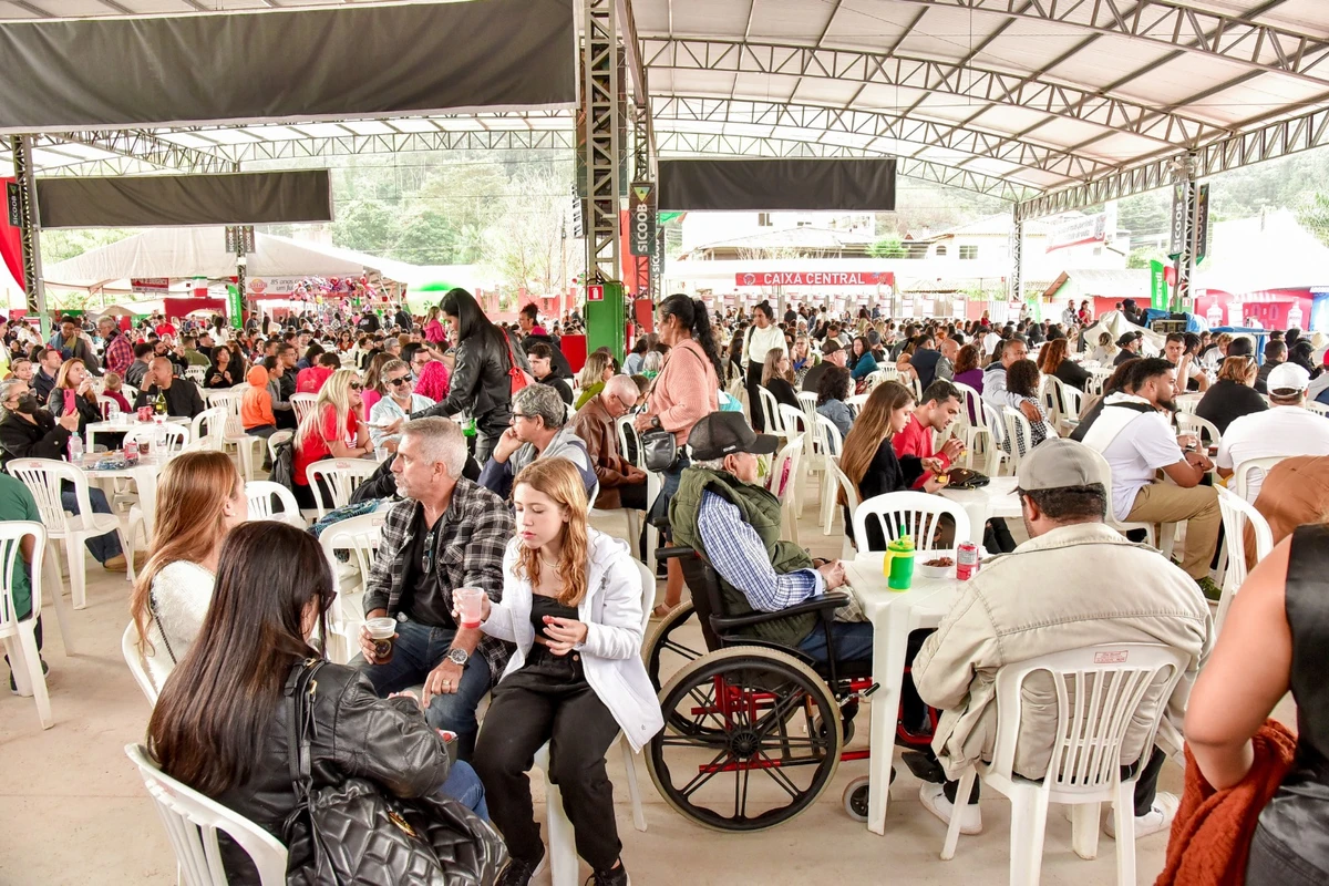 Festa do Morango, em Pedra Azul, Domingos Martins