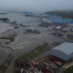 Tremor de magnitude 8,8 atingiu península russa, causando ondas gigantes na Rússia, no Japão e no Havaí