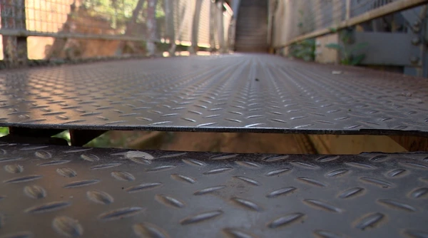 Moradores reclamam de estrutura de Ponte de Ferro em Cachoeiro 
