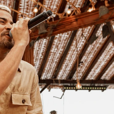 Imagem - Thiago Martins, Maurício Manieri, Caçadoras do K-pop e muito mais no pré-carnaval