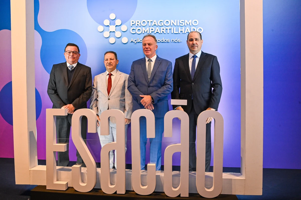 Carlos Aguiar, Fernando Saliba, o governador Renato Casagrande e Nailson Dalla Bernardina