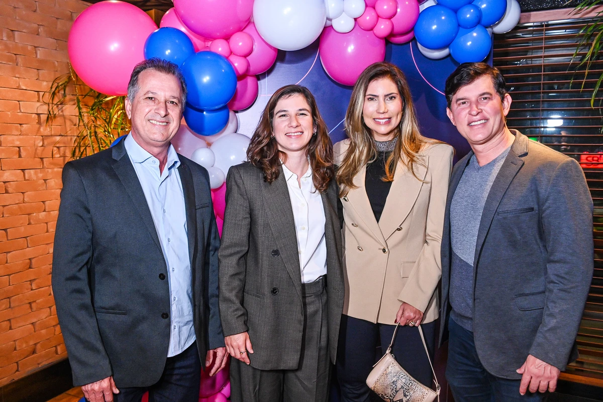 Delci Pereira, Thamires Silva, Patrícia Friço e Thanguy Friço