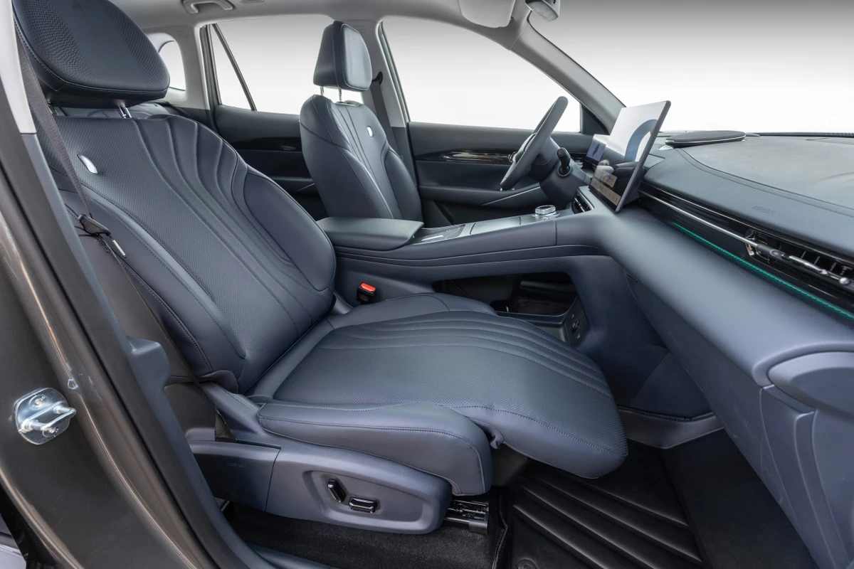 GEELY EX5