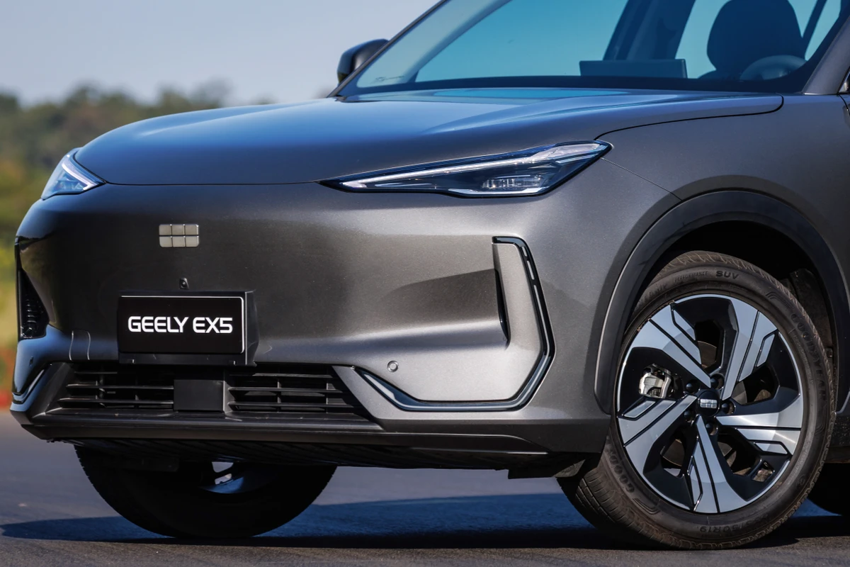 Geely EX5