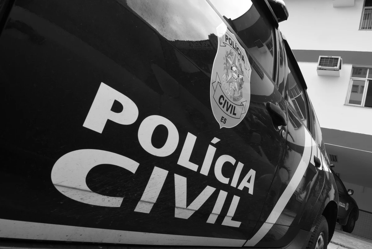 Viaturas da Polícia Civil