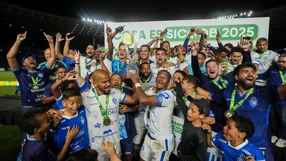 Vitória comemora título da COpa ES contra o POrto Vitória no Kléber Andrade