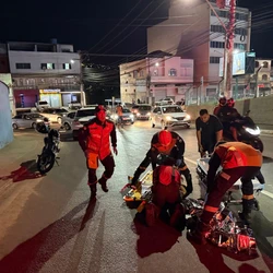 Acidente ocorreu na noite deste domingo (3), no bairro São Silvano; condutor se recusou a soprar o bafômetro, mas aparentava sinais de embriaguez visíveis