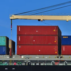 Retração ganhou força após a mudança tarifária imposta pelos Estados Unidos, alterando a curva histórica de embarques