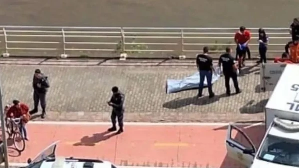 Devido ao local ser de difícil acesso, foi preciso o acionamento do Corpo de Bombeiros para a remoção da vítima na manhã desta terça-feira (5)