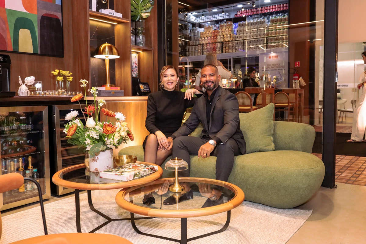 Jackson Barbosa e Rachel Moraes