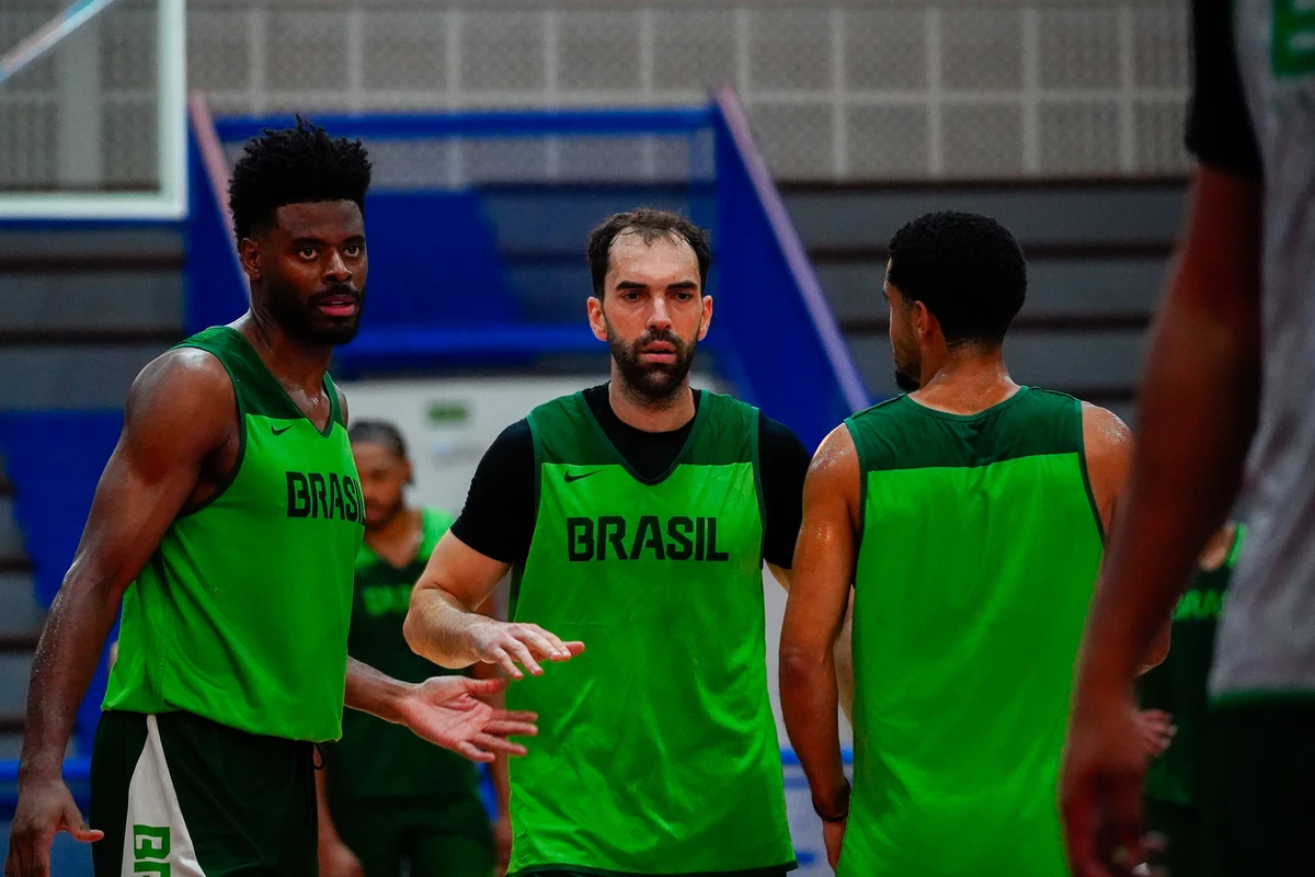 Treino da Seleção Brasileira de Basquete no Sesc Guarapari por Fernando Madeira