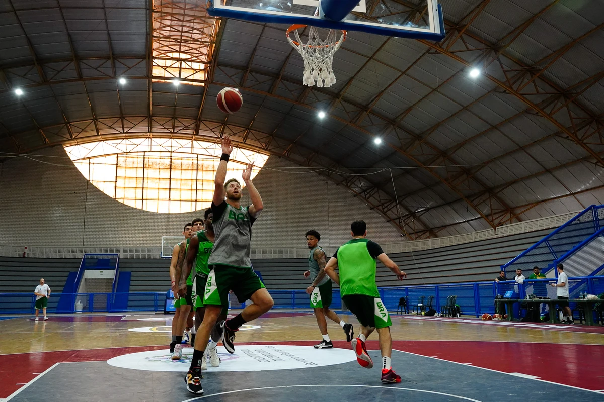 Treino da Seleção Brasileira de Basquete no Sesc Guarapari por Fernando Madeira