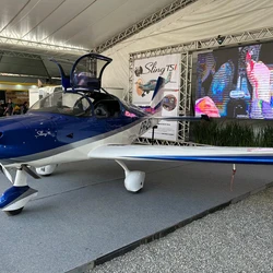 Inaugurada em 2022, em Jaguaré, Norte do Espírito Santo, a Sling, fabricante sul-africana de aviões, mira um mercado que está em forte expansão no Brasil