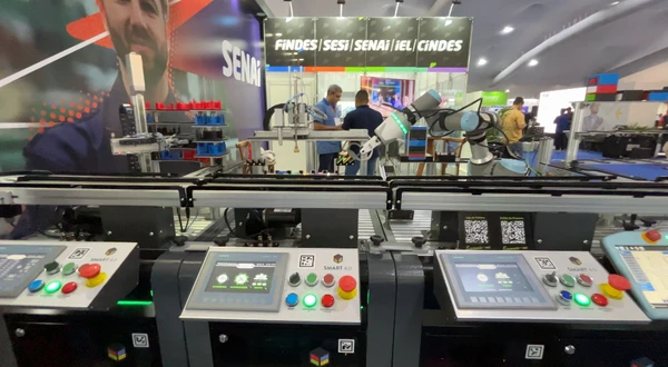 Senai recria a esteira de produção da Indústria 4.0 na Mec Show 2025