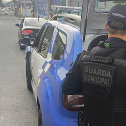 Guarda de Vitória afirmou que homem tem sete passagens pela polícia, já tendo sido preso por tentativa de roubo, porte e posse ilegal de arma de fogo, tráfico de drogas, roubo majorado, ameaça e lesão corporal