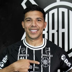 Jogador ficará disponível para estrear no sábado (09), quando o Rio Branco enfrenta o Luverdense-MT, às 17h, no Estádio Kleber Andrade