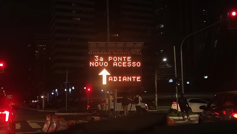 Série de obras no trânsito de Vitória mudou o trajeto de alguns motoristas em direção à Vila Velha; nas ruas, A Gazeta conferiu na prática qual é o melhor caminho