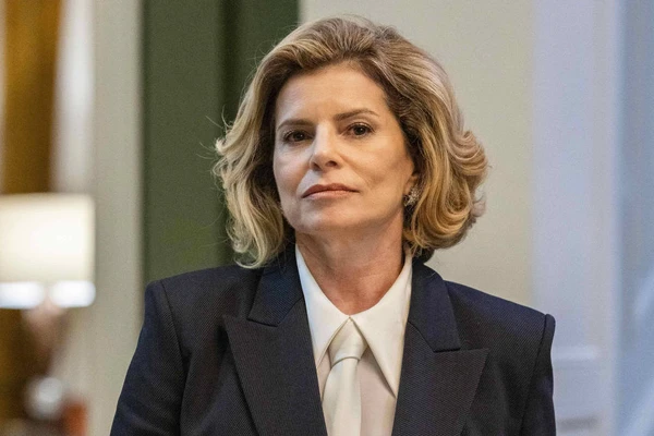 Debora Bloch como Odete Roitman no remake de 'Vale Tudo', atual novela das nove da Globo