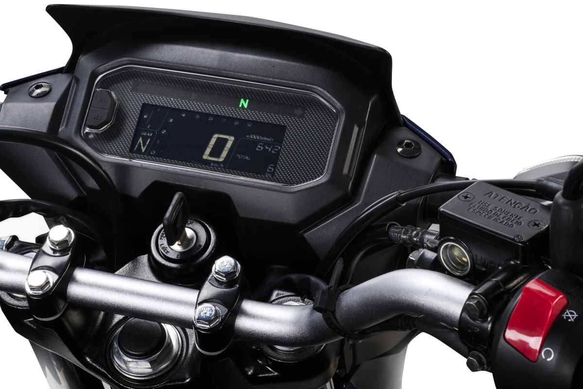 Honda NXR 160 Bros por Divulgação