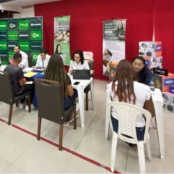 Evento no Cras de Laranjeiras será no dia 16 de agosto, das 8h30 às 12h; há oportunidades para candidatos com ensino fundamental, médio e técnico