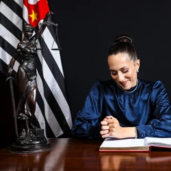 Aos 12 anos, Rebecka Martins Gomes perdeu os movimentos em um acidente automobilístico; 16 anos depois, a capixaba natural da Serra realizou o sonho de se tornar juíza e cumpriu com o desejo de justiça após ter a vida transformada