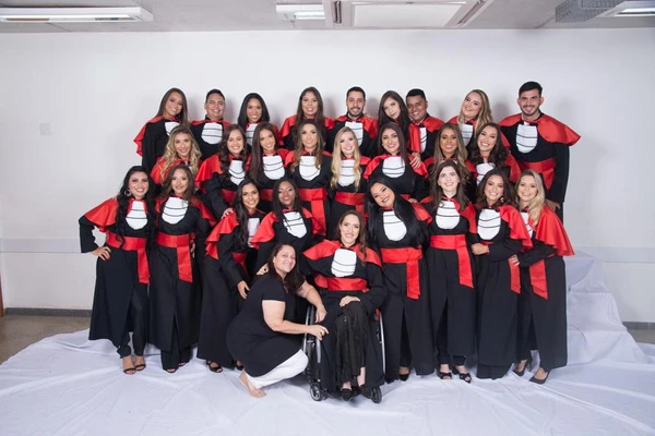 Rebecka Martins Gomes, 28 anos, se formou em direito em 2019.