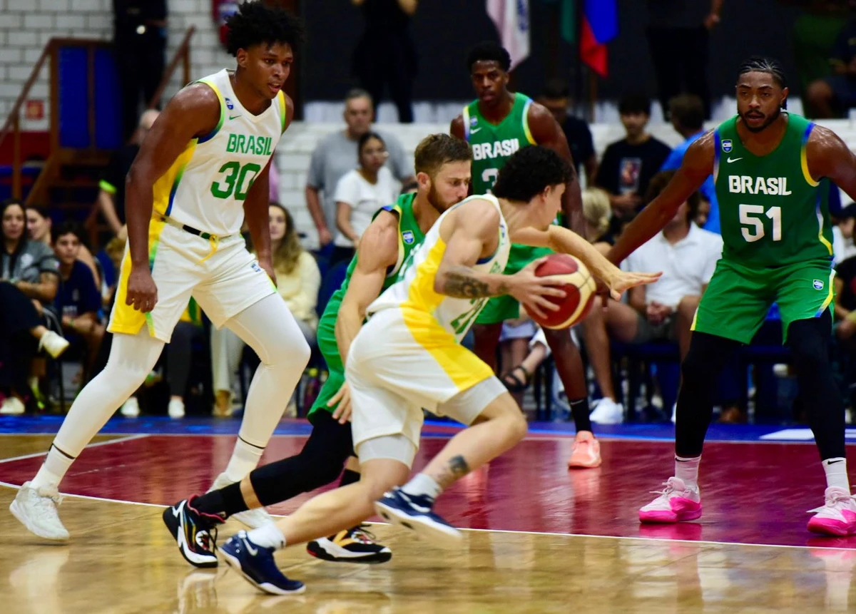 A Seleção Brasileira de Basquete fez um jogo de exibição no Sesc Guarapari