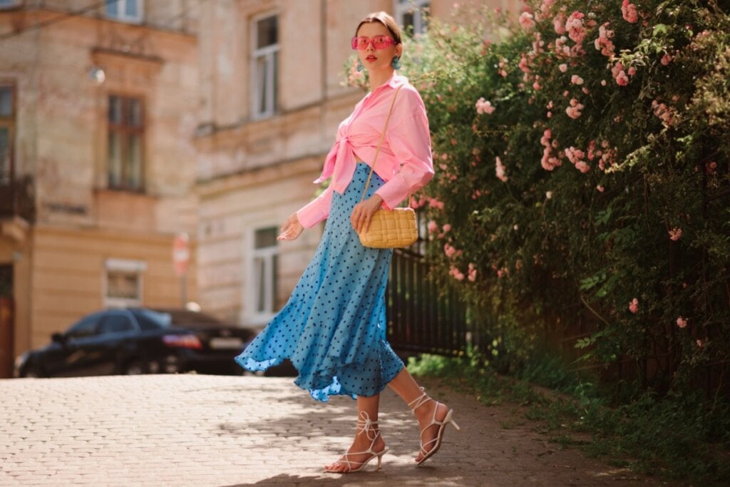 Aposte em cores diferentes de poá para sair do tradicional (Imagem: Victoria Fox | Shutterstock)