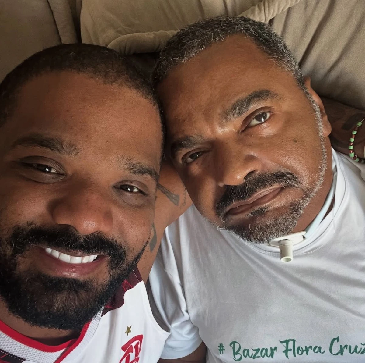 O cantor Arlindinho e seu pai, o sambista Arlindo Cruz 