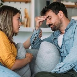 A expressão "vampiro emocional" indica pessoas ao nosso redor que, de alguma forma, conseguem drenar toda a sua energia sempre que você está com elas.