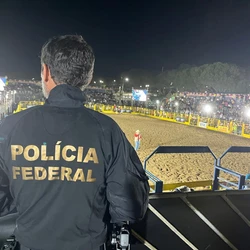 Empresa foi flagrada atuando com 30 vigilantes irregulares em um camarote privado durante a 26ª Expo Aracruz, que ocorreu no último fim de semana