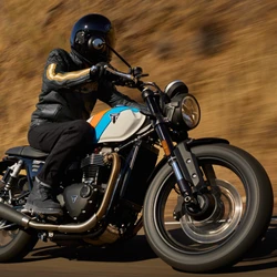 Seguindo os passos da clássica linha Bonneville, modelo estreia uma nova paleta de cores; preço inicial é de de R$ 61.190
