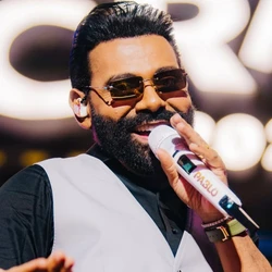 Pablo comemora 20 anos de carreira em Cariacica