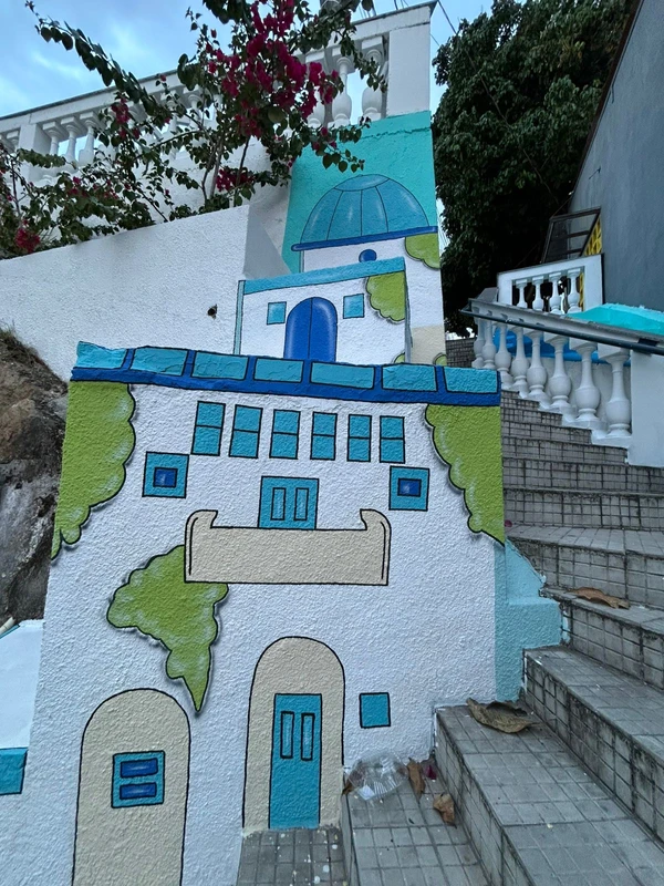 Escadaria Grega.  por Acervo Cores que Acolhem 