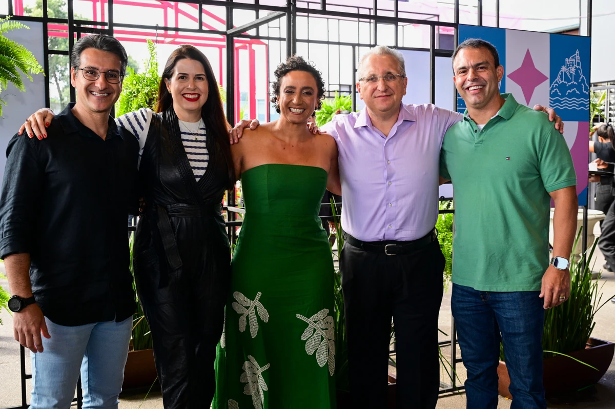 José Antônio Neffa Junior, Camila Brunhara, Erica Neves, Carlos Augusto da Motta Leal e Eduardo Sarlo