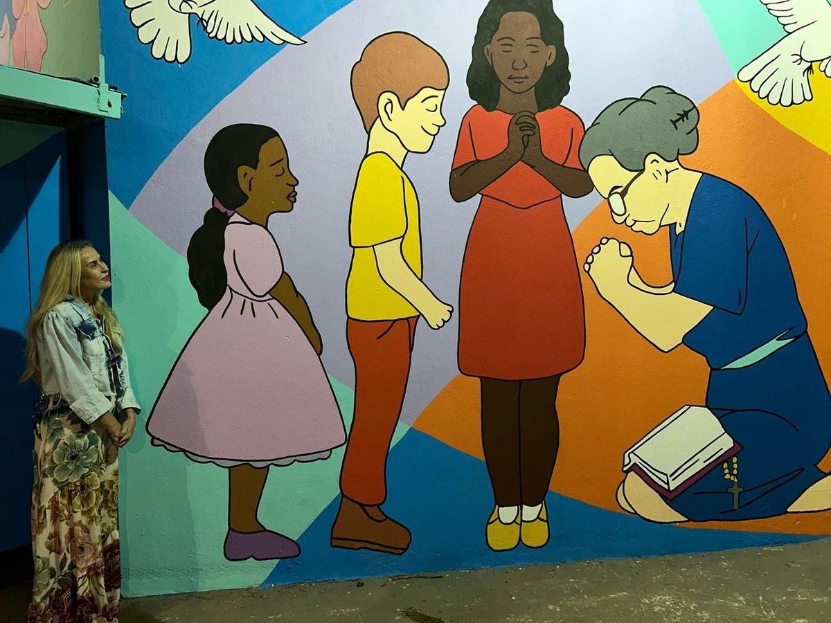 Murais em Vitória ganham novos significados