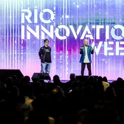 Com especialistas de destaque no cenário nacional e internacional, o evento debate as tecnologias que estão disputando o mercado. O encontro segue até sexta-feira (15), no Rio de Janeiro.