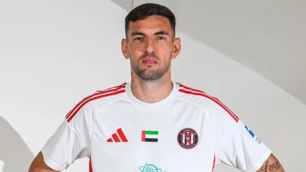 Defensor capixaba, de 30 anos, troca o CSKA Moscou pelo Al-Jazira Club