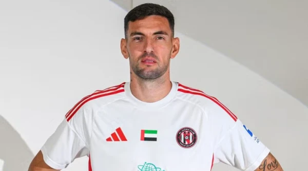 Willyan Rocha, zagueiro capixaba do Al-Jazira Club 