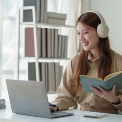 Especialista ensina técnicas simples para melhorar a fluência no idioma

