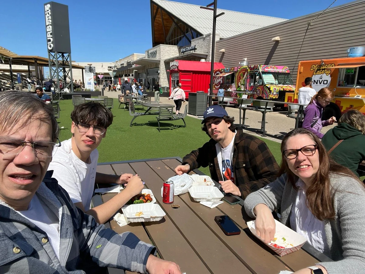 Roberta Mara Hygino Schulte e a família
