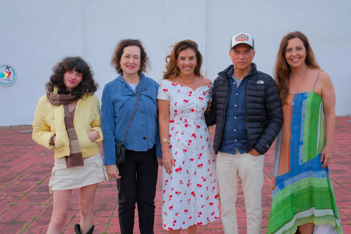 Tereza Bechara, Sandra Matias, Lara Brotas, José Bechara e Erika Kunkel Varejão