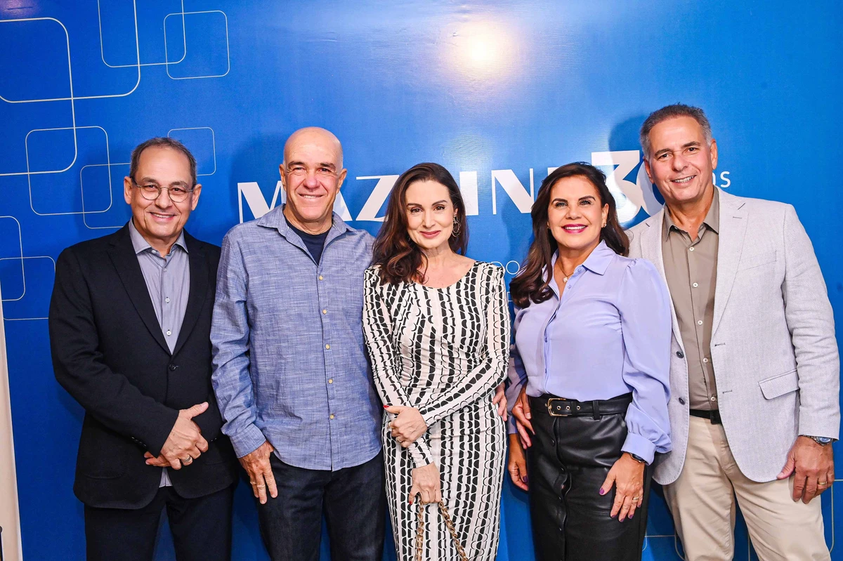 luiz guilherme mazzini gomes, renato barroso, flávia da veiga, andrea rodrigues gomes e luiz cláudio mazzini gomes